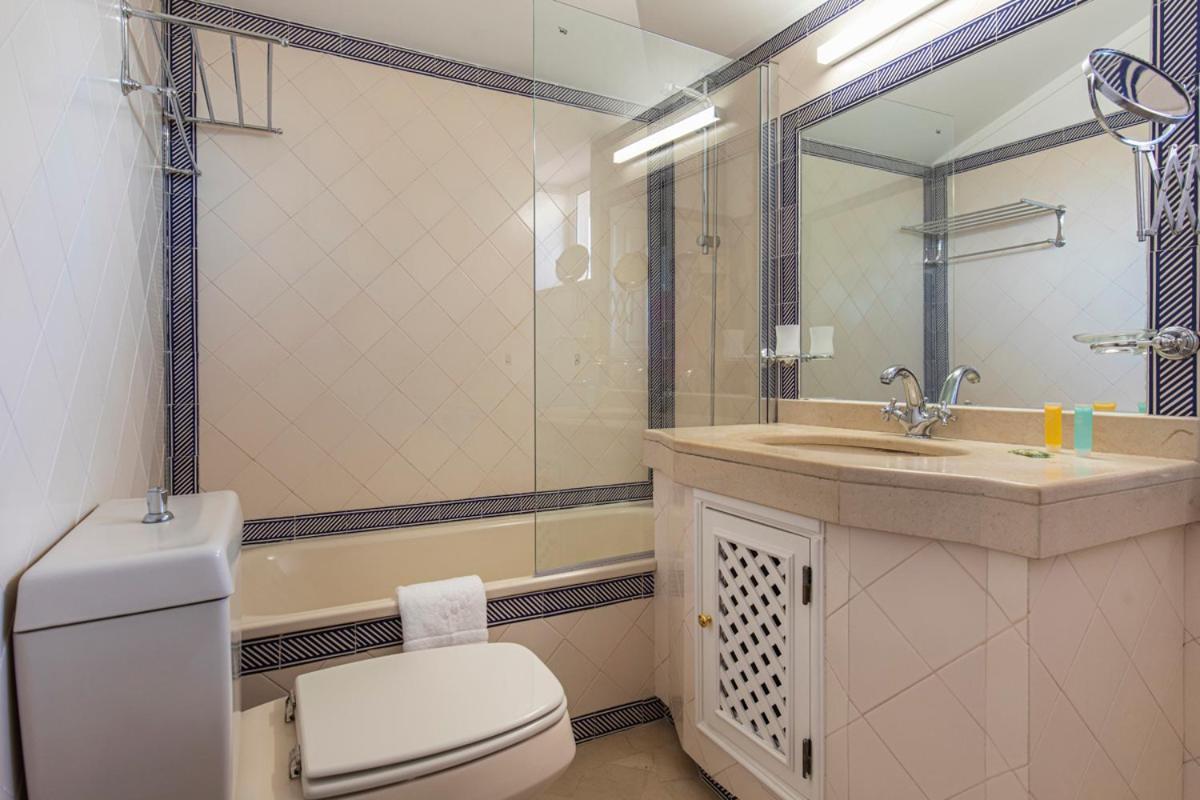 Luxury Colina Park *